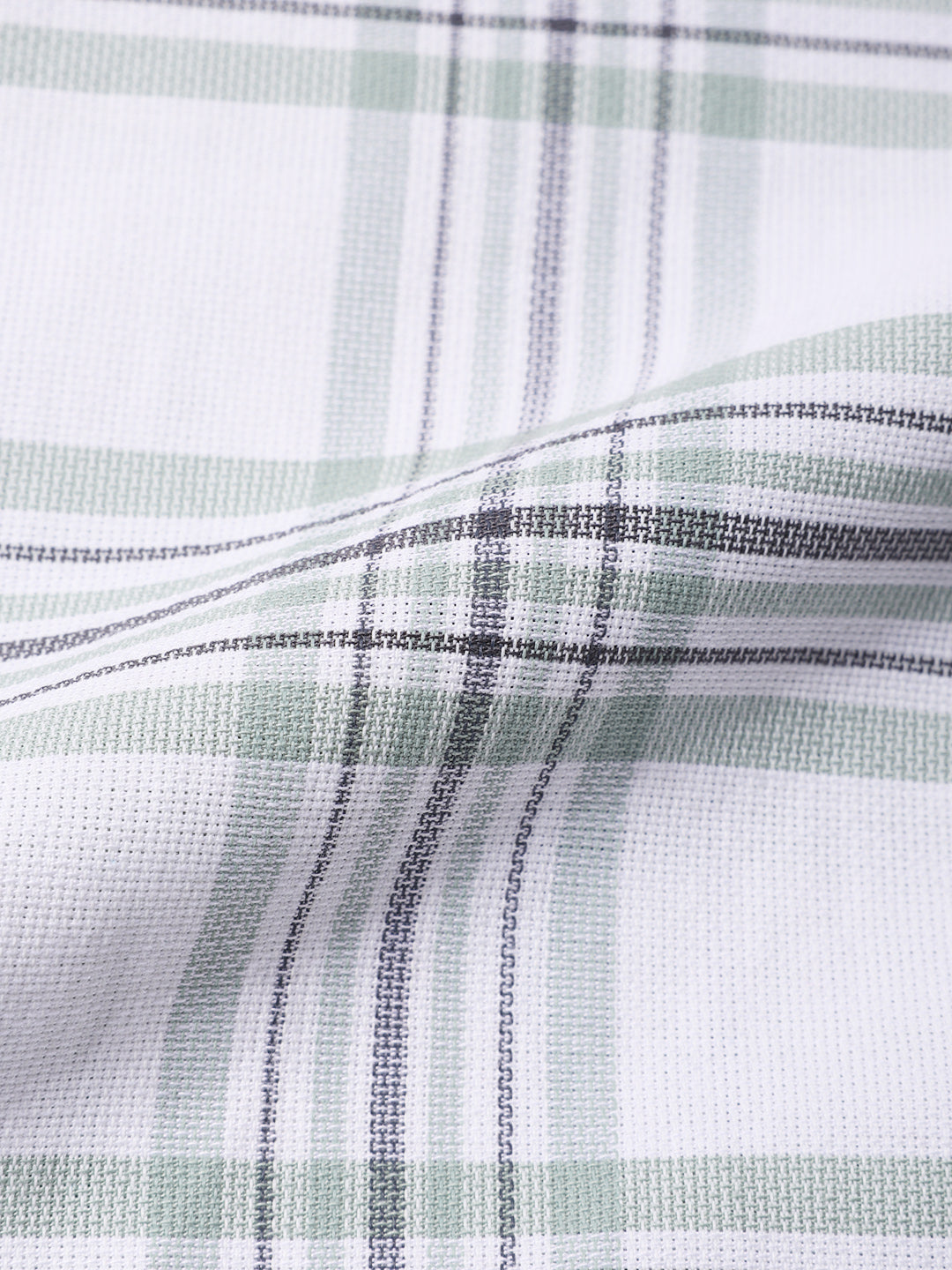 Men's White Slim Fit Checkered Casual Shirts