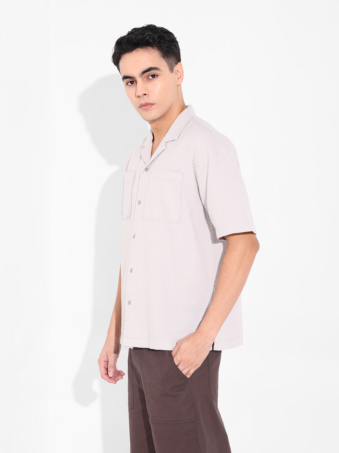 Men's Beige Relaxed Fit Geometric Print Resort Wear Shirt