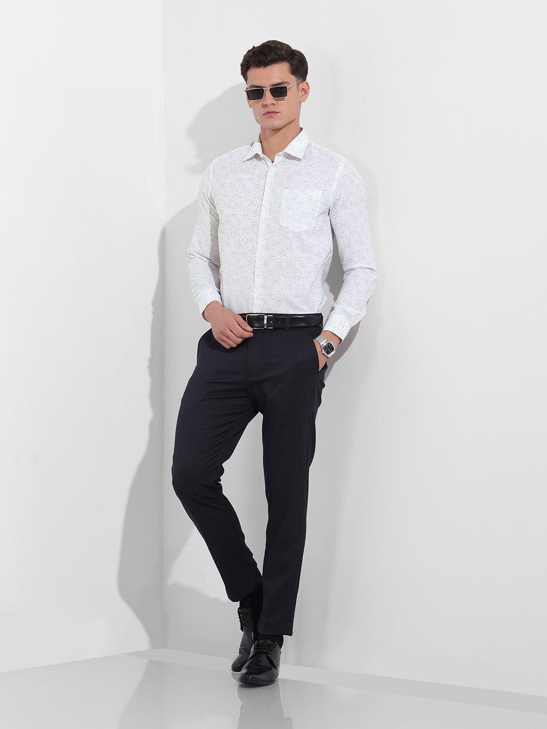Men's Beige Slim Fit Printed Formal Shirt